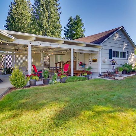 Charming Updated Retreat Walk To Lake Stevens! Buitenkant foto