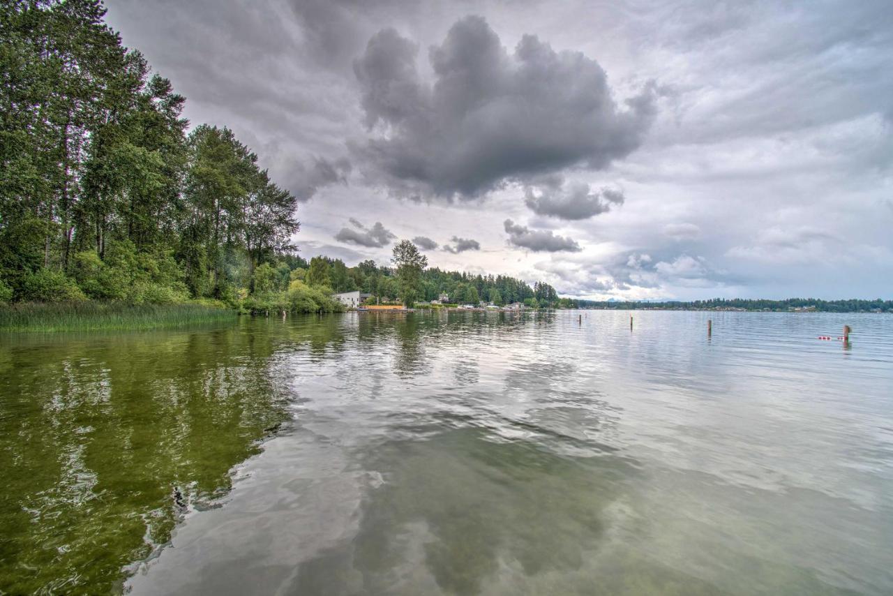 Charming Updated Retreat Walk To Lake Stevens! Buitenkant foto