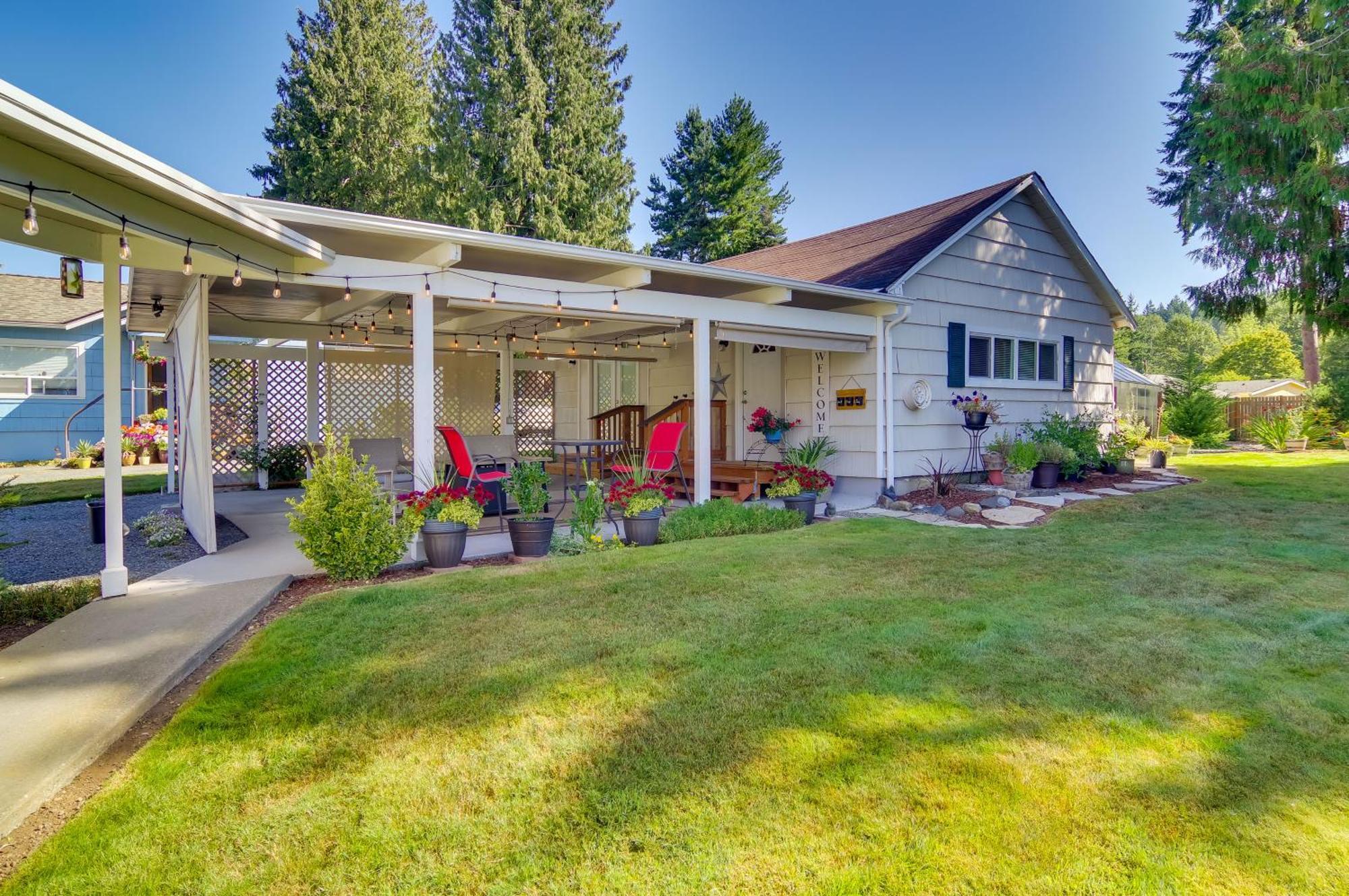 Charming Updated Retreat Walk To Lake Stevens! Buitenkant foto