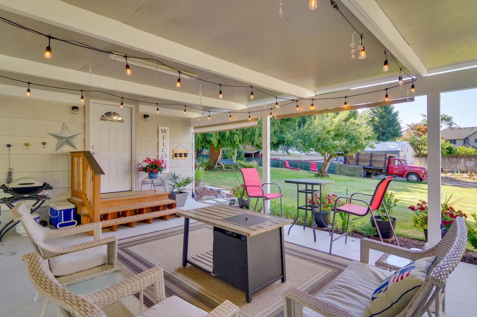 Charming Updated Retreat Walk To Lake Stevens! Buitenkant foto